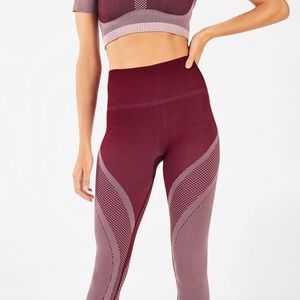 NWT Fabletics High Waisted Seamless Turbo Leggings